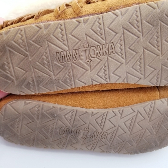 Minnetonka Leather Suede Fringe Ankle Moccasins size 6 - Picture 9 of 12